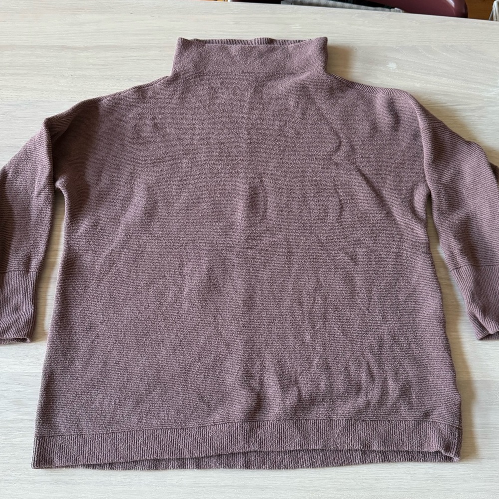 Free People ottoman sweater- mauve